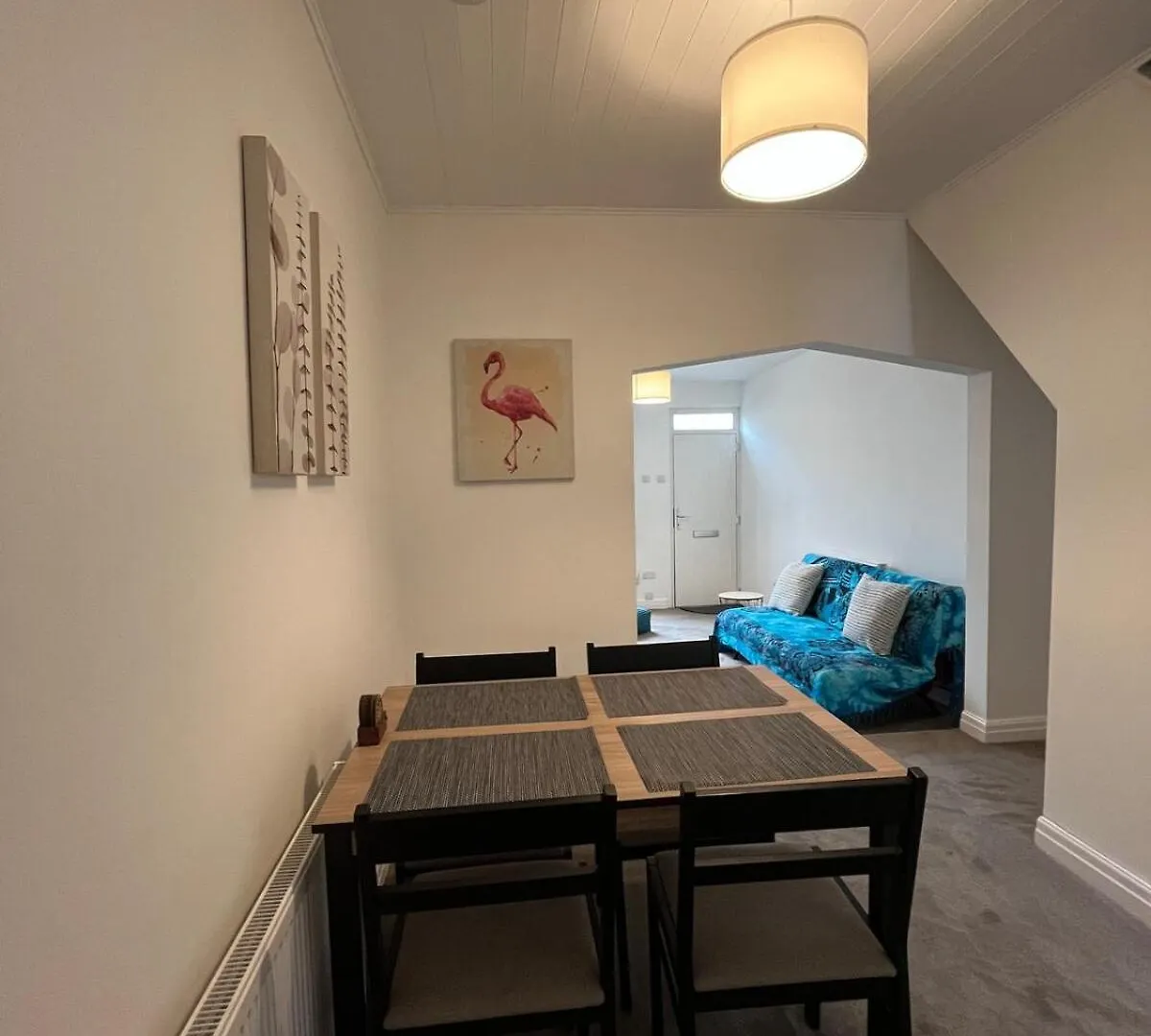 Comfortable Townhouse In 度假居