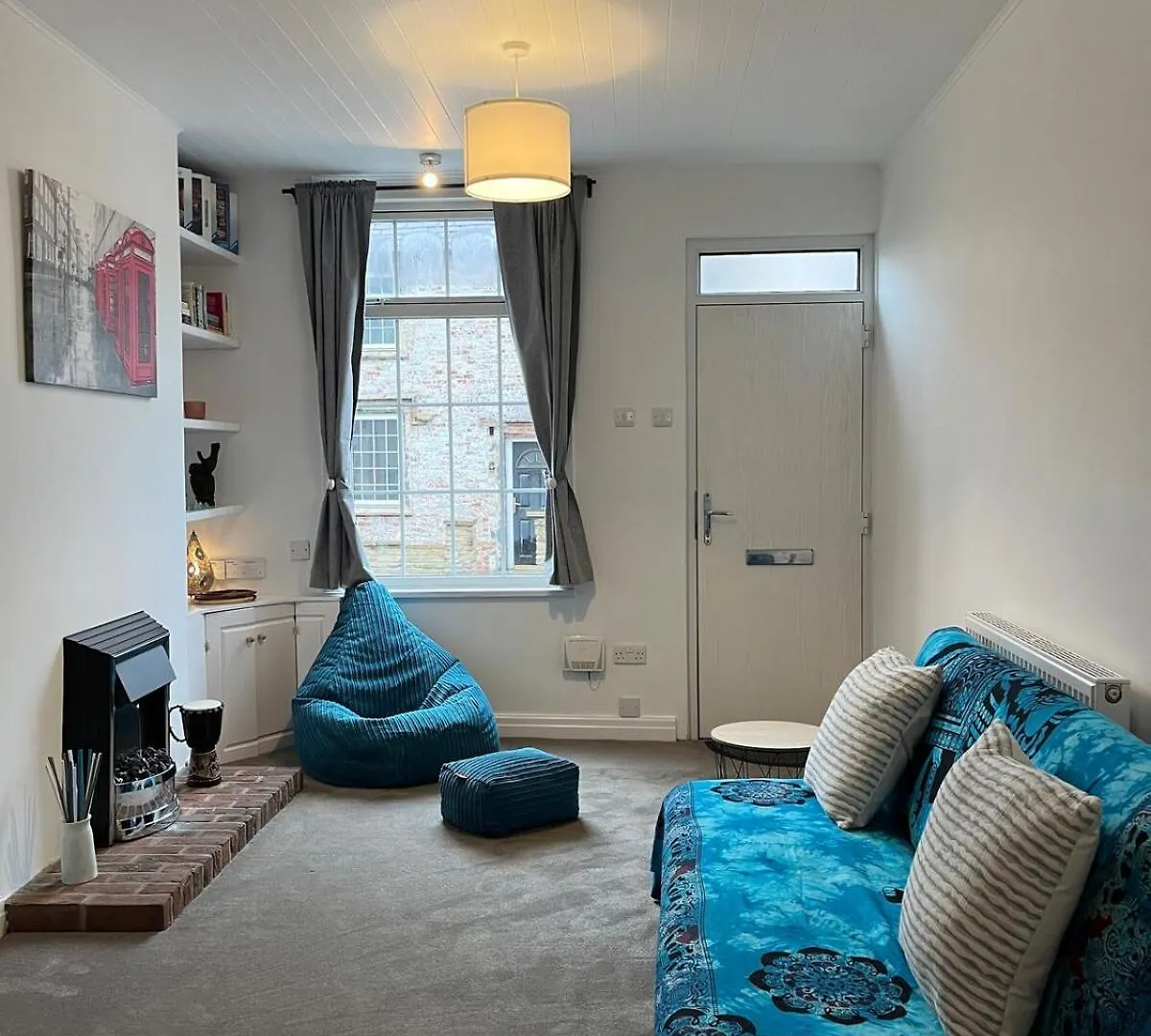 Holiday home Comfortable Townhouse In