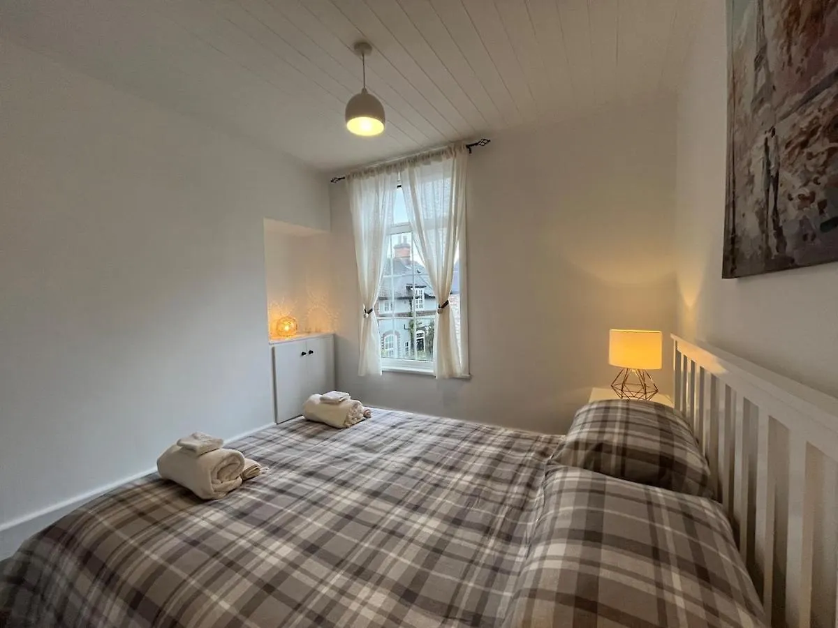 Holiday home Comfortable Townhouse In
