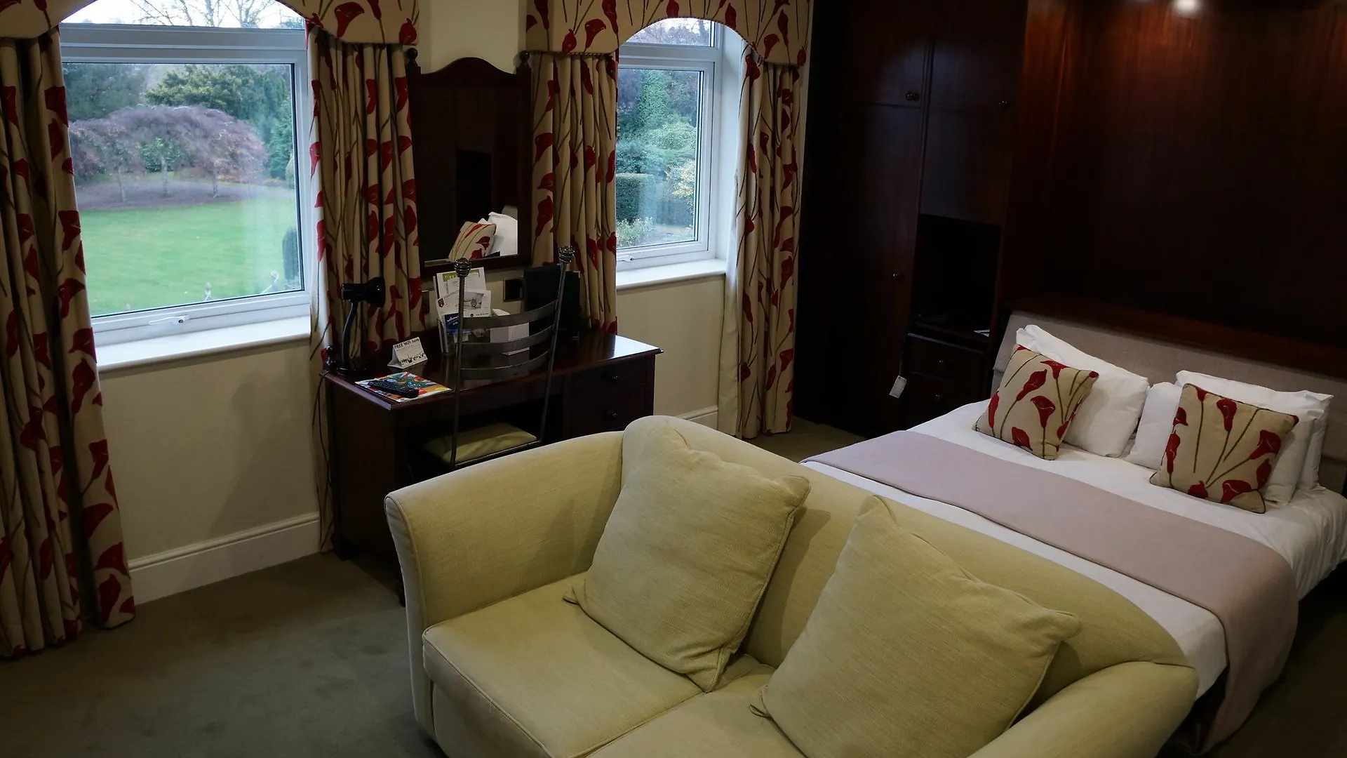 Hotel Western Manor