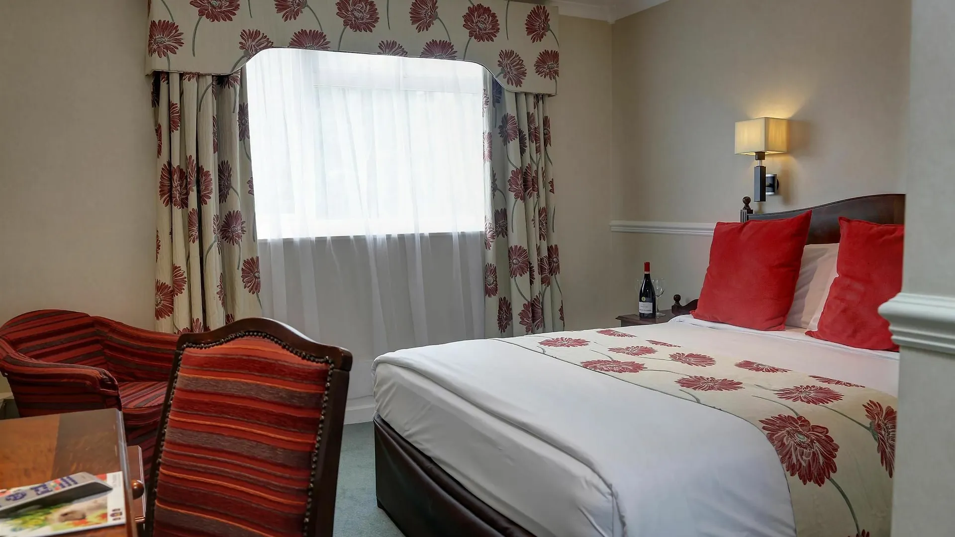 Western Manor Hotel 3*